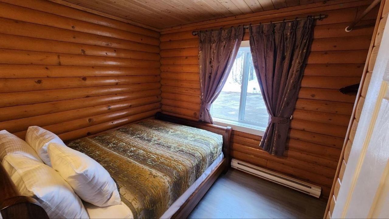 Mt. Revelstoke Alpine Chalets Extérieur photo